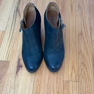 Sperry Booties